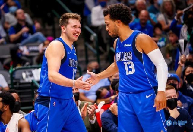 和工作人员 和工作人员